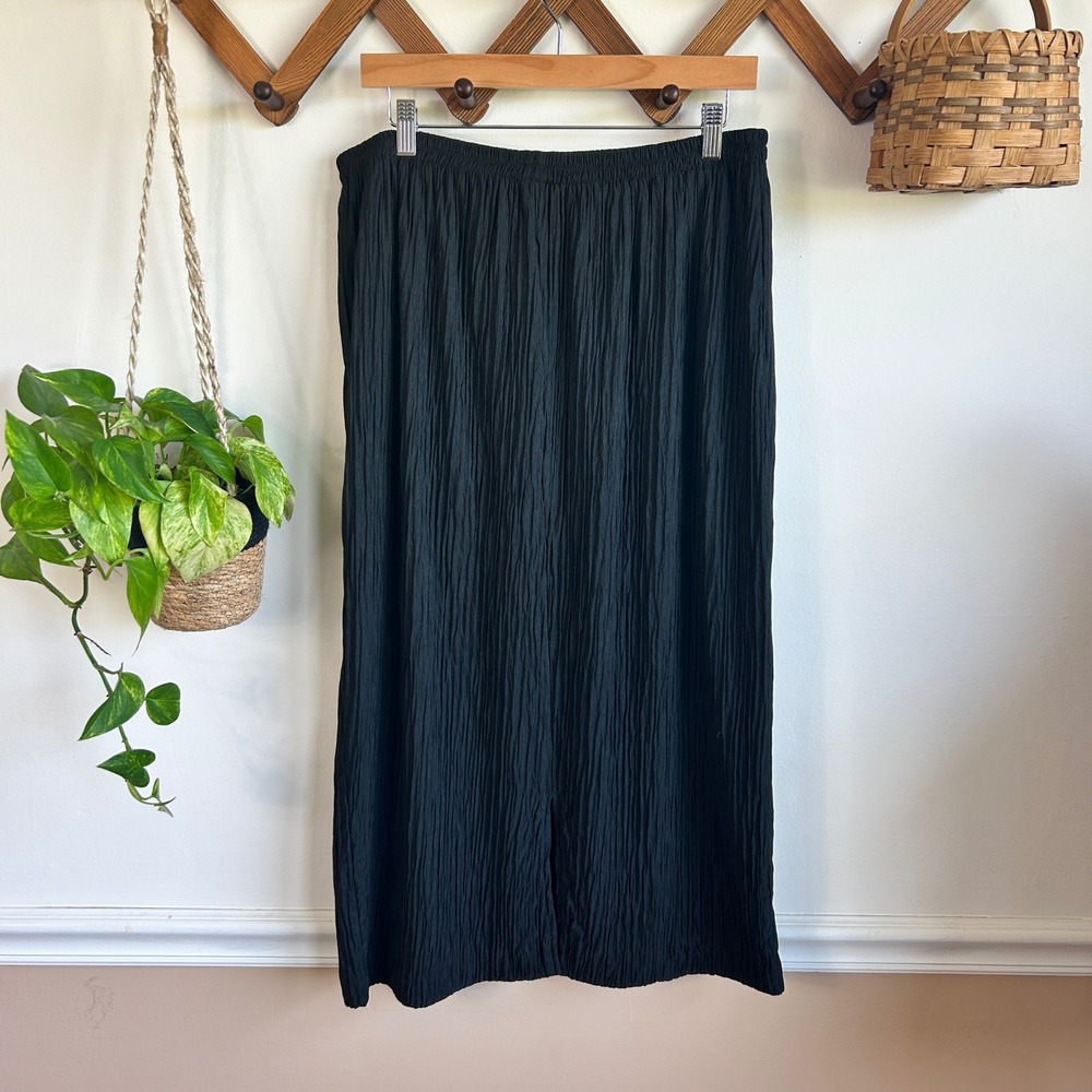 Vintage Worthington Woman Black Crinkle Pleated Maxi Skirt Elastic Waist